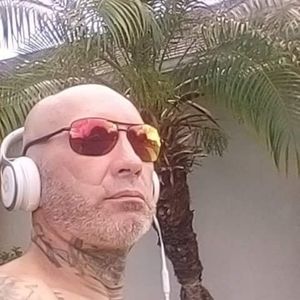 Meet your Posher, Dylan